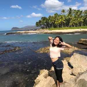 Meet your Posher, Alyssa